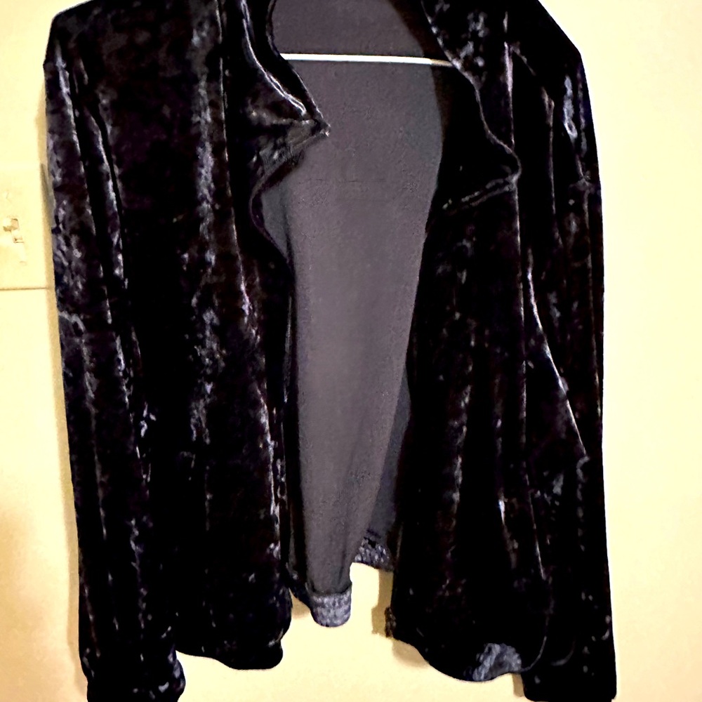 Ricki’s 2xL velvet Half zip up jacket